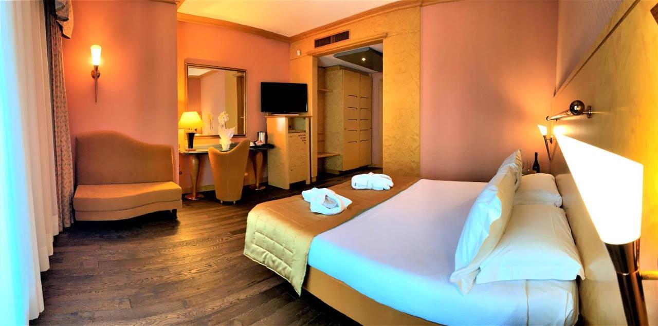 Shg Hotel Antonella Pomezia Dış mekan fotoğraf