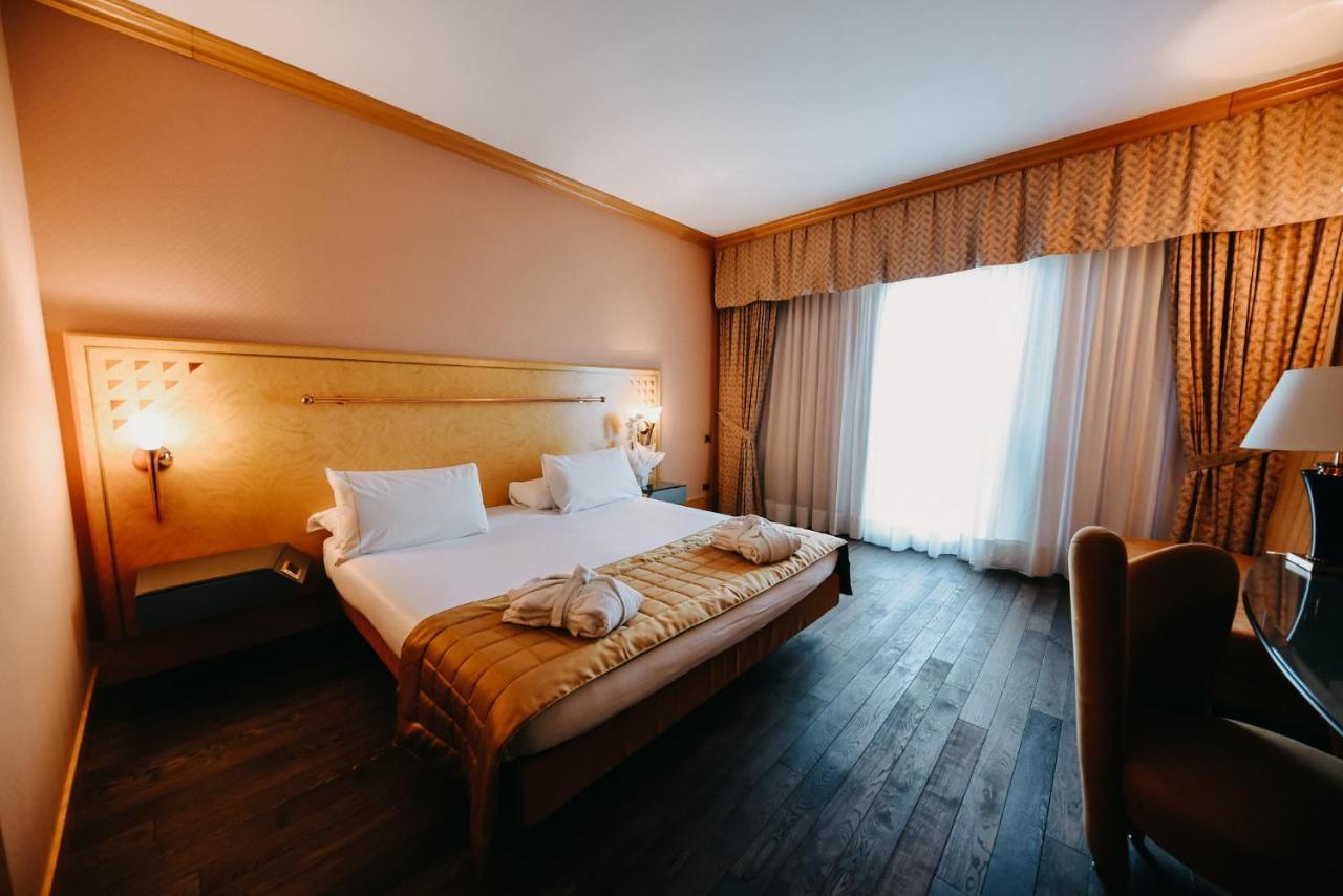 Shg Hotel Antonella Pomezia Dış mekan fotoğraf