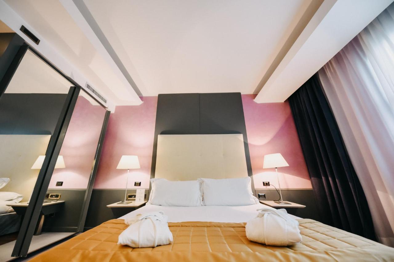 Shg Hotel Antonella Pomezia Dış mekan fotoğraf