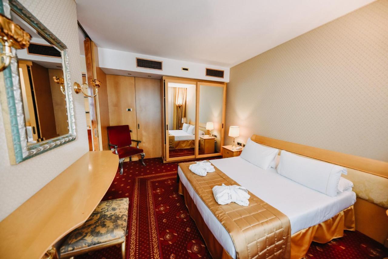 Shg Hotel Antonella Pomezia Dış mekan fotoğraf